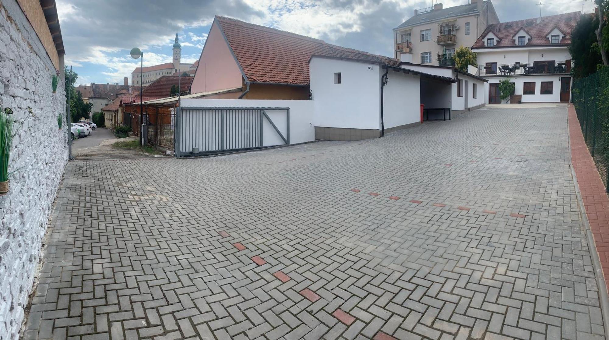 Hotel Nicolsburg Mikulov Exterior foto
